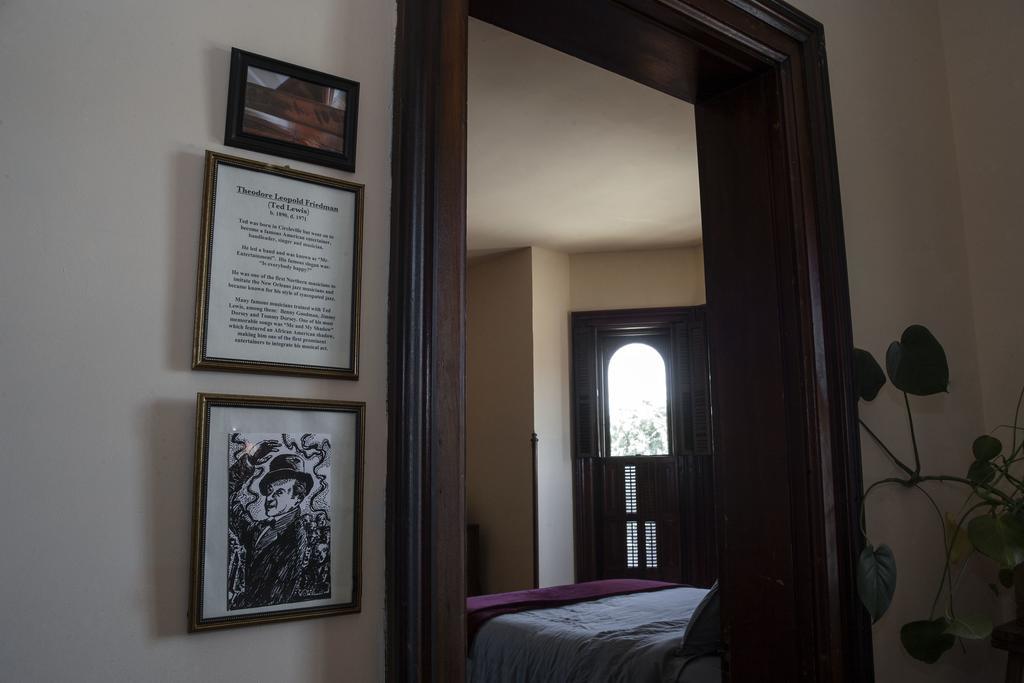The Mitchell House Bed And Breakfast Circleville Екстериор снимка