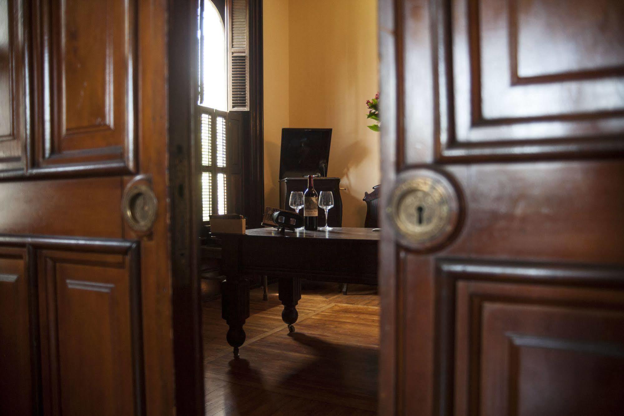 The Mitchell House Bed And Breakfast Circleville Екстериор снимка
